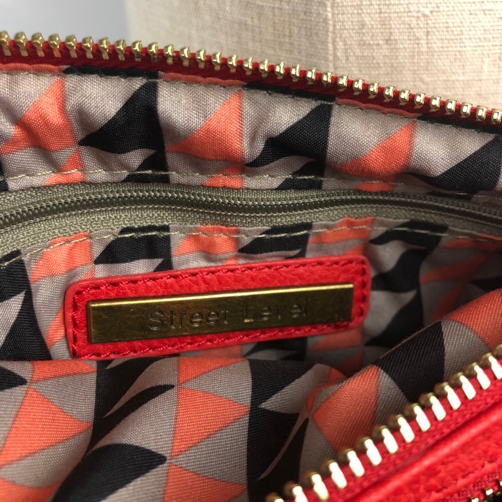 Street Level Red Crossbody Bag - Picture 4 of 4